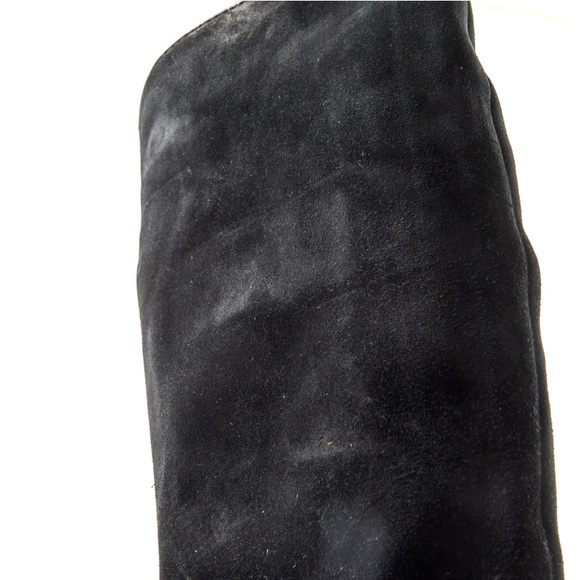 SPECTACULAR❤️ Chanel Letters Suede Wedge Logo Boots - Picture 6 of 8